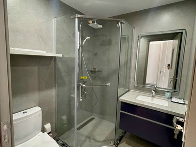 Cho thuê căn hộ 2PN xịn xò tại Vinhomes Marina 9