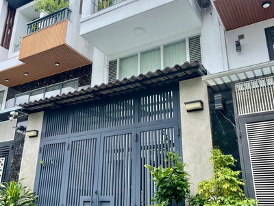 Bán gấp nhà trên đường quang trung, 5.4 15.3m, giá chỉ 5,3 tỷ, p8, gv,...