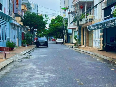 Bán nhanh nhà mặt tiền phan vinh cách biển chỉ 500m ngang 5.02 nở hậu nhẹ 5.03m  diện tích 97.5m2 1