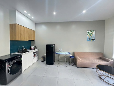 Cho thuê căn hộ 1 ngủ riêng biệt 45m2 Vinhomes Marina 0