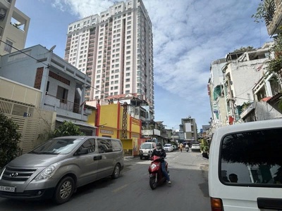 Bán nhàtòa nhà 8 tầng, mặt tiền cao đạt - giao trần bình trọng, 9x15m, sổ a4, chỉ 48 tỷ, 0