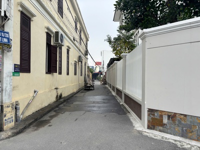 Bán đất tuyến 3 đường Cát Linh Tràng Cát dt 90m2 ngõ rộng hơn 3m đường nhựa oto vào tận nơi. 2