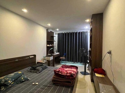 Bán nhà hồng mai 5 tầng long lanh ô tô tránh kinh doanh hai bà trưng 3