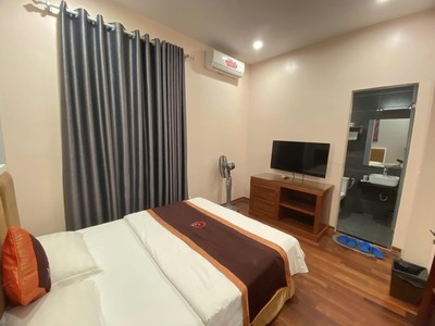 Bán Biệt Thự Mỹ Đình. 140m - 10m.Mặt Tiên. Doah Thu 180tr/Tháng. 2