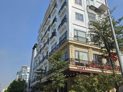 Bán Tòa Nhà Víp Nhất - Trịnh Văn Bô. Lô Góc 3 Mặt. 0