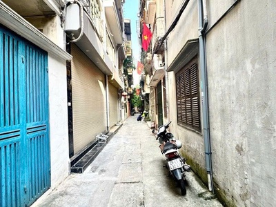 Nhà phân lô HOÀNG HOA THÁM 44m MẶT TIỀN 4.6m ngõ 3M Nở hậu 2 thoáng, cách 30m ra ô tô 0