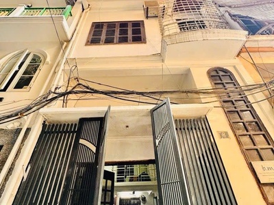 Nhà phân lô HOÀNG HOA THÁM 44m MẶT TIỀN 4.6m ngõ 3M Nở hậu 2 thoáng, cách 30m ra ô tô 1