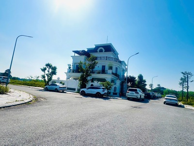 Bán đất nền bắc đầm vạc view hồ - tiềm năng lớn 0