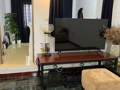 Cho thuê căn hộ Tập thể Công An tầng 5, mặt phố Nguyên Hồng, Láng Hạ, Đống Đa 1