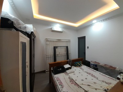 Bán nhà đường số 35, hiệp bình chánh, thủ đức, tp hcm. dt 240m2, 3 tầng, 4pn, shr. giá 18.9 tỷ. lh: 3