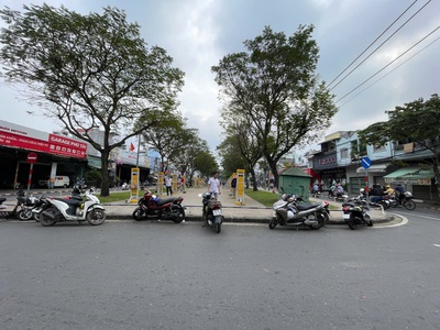 Bán nhà 5 tầng, 7pn mt kênh nước đen, view công viên, giáp tân phú chỉ 10.9 tỷ 0