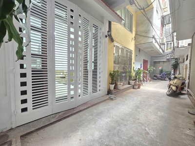 Bán nhà vị trí đẹp - KHU LÕI - HÀNG SIÊU HIẾM - Phải thật nhanh tay - Ngọc Lâm, Long Biên 0