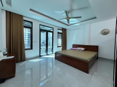 Siêu phẩm 33m phú lương hà đông pk 6 tỷ  oto qua nhà  cách ô tô tránh 15m gần chợ ,gần các trường 1