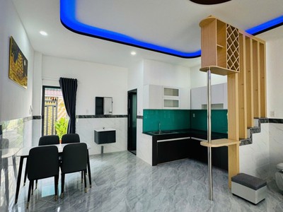 Bán nhà đường số 6,  tăng nhơn phú b, q9, tp hcm. dt 55m2, 2 tầng, 2pn, sh. giá 5.59  tỷ. lh: 1