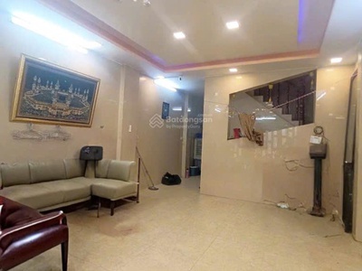 Bán nhà cầu nguyễn văn cừ cung đường sầm uất dương bá trạc -3 tầng -4.5x14m-nhỉnh 8 tỷ 1