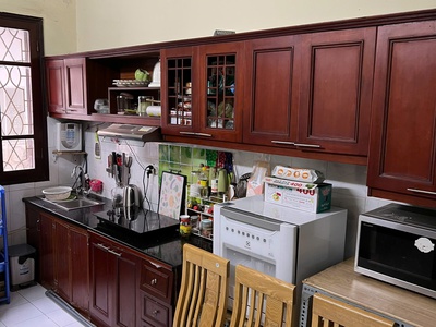 Cho thuê nhag bt 100m x 4 tầng nguyễn viết xuân, 25 triệu phòng khám, spa, vp 3