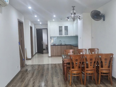 Cho thuê căn góc tầng 3 129 trương định 90m , 3 ngủ, 2 wc, 13 triệu 1