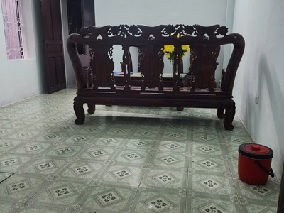 Cho thuê căn hộ tầng 2 mặt phố trương định 80m2, 2 ngủ chỉ 6 triệu ở hộ gia đình 3