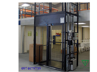 Thang Tải Hàng 500Kg 3