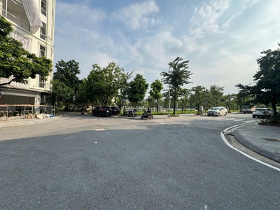 Bán nhà hồng tiến, mặt phố sáng kinh doanh đỉnh, 60m2, 9.5 tỷ 0