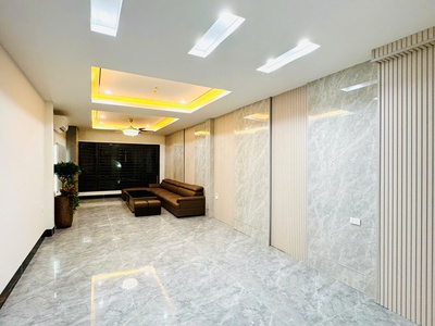 Bán nhà hồng tiến, mặt phố sáng kinh doanh đỉnh, 60m2, 9.5 tỷ 2