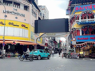 Bán hotel 6 tầng - hxh 6m đ.bùi viện, quận 1 - sẵn dòng tiền đều 60tr/th - khu vui chơi nhộn nhịp 0