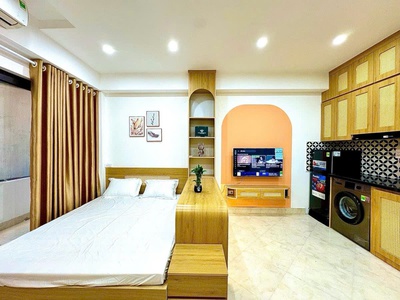 Gà đẻ trứng vàng chdv 30p, ga minh khai   cầu diễn, 2 tỷ/năm.ô tô tránh,thang máy, 1