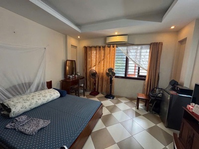 Bán nhà lạc long quân 60m, 5 tầng, oto đỗ cửa 2 thoáng trước sau, 5 ngủ ở luôn 4