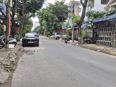 Siêu phẩm đất góc 3 mặt tiền hải châu  diện tích khủng 228m    28 tỷ 4