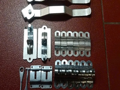 Vì sao nên chọn bộ khoá thùng xe tải 2