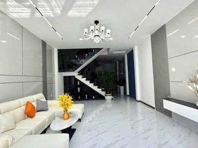 Nhà 2 tầng sổ riêng chỉ 790 triệu sở hữu 2