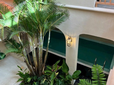 Chào bán toà Boutique 4 tầng- 2 mặt tiền sát biển. Đà Nẵng - dòng tiền 180tr/ tháng 1