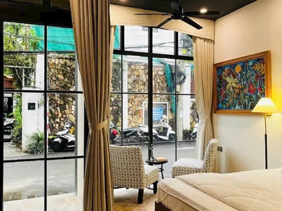 Chào bán toà Boutique 4 tầng- 2 mặt tiền sát biển. Đà Nẵng - dòng tiền 180tr/ tháng 4