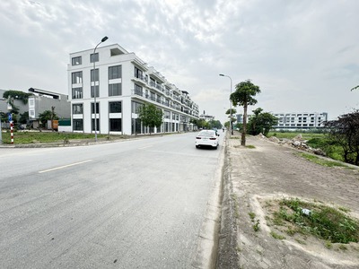 Bán 80m2 Shophouse Metropolitan - Nguyễn Mậu Tài. View Quảng Trường, Vị Trí Vàng 4