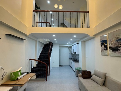 Nhà đẹp đón tết phố Lạc Long Quân 36m2 5 tầng nhỉnh 9 tỷ 1