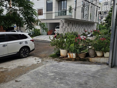 Cho thuê Mặt bằng làm Kho/Nhà Xưởng - 100m tại TP Thủ Đức 9