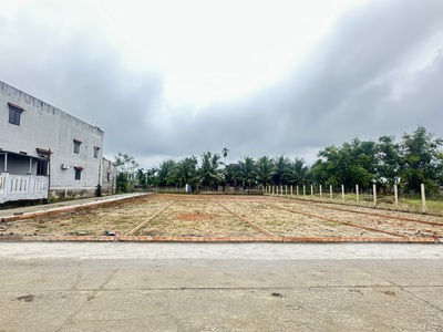 Chính chủ bán nhanh 2 lô liền kề nằm ngay chợ Đại Hiệp, dt 135m2, 60m2 đất ở 0