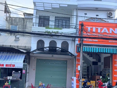 Bán nhà mặt tiền đường lê hồng phong, nha trang - giá 8,5 tỷ dt 81m2 ngang 4,3 nở hậu 1