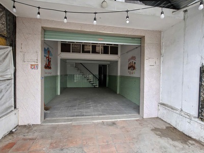 Bán nhà mặt tiền đường lê hồng phong, nha trang - giá 8,5 tỷ dt 81m2 ngang 4,3 nở hậu 2