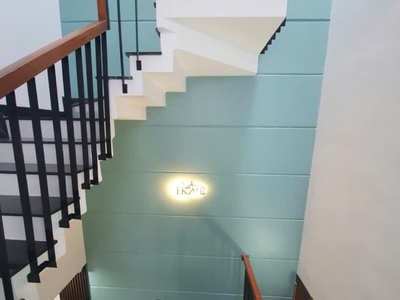 Nam hoà xuân, nhà 3 tầng kinh doanh, mới đẹp, sát lô góc đối diện đảo nổi kim cương. 1