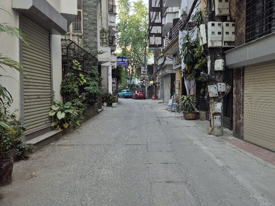  hoàng mai   43m    4 tầng   sân rộng   gần hồ đền lừ 0