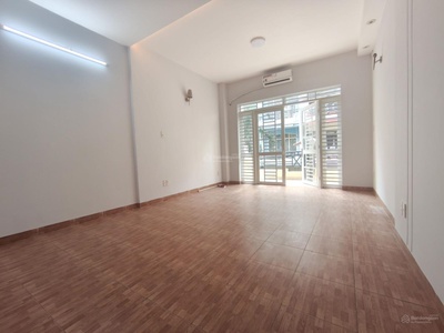 Mặt tiền kinh doanh sát lương văn can q.8 dòng tiền sẵn có giá nhỉnh 5 tỷ 4