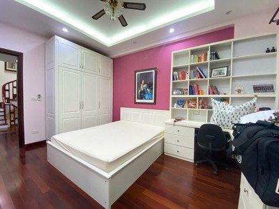 Siêu hiếm, bán nhà trích sài, apartment, 90m, mặt tiền rộng, chỉ 21 tỷ 3