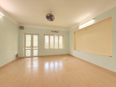 Bán nhà ngọc thuỵ, ôtô tránh, gần đường hồng tiến kéo dài, sát chợ- tđc ngọc thuỵ 4