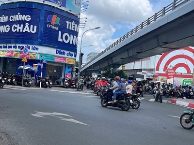 Bán nhà mặt tiền nguyễn văn nghi p.7 gò vấp ngang 4m dài 23m shcn 88,9m2 4 tầng hc đủ 0