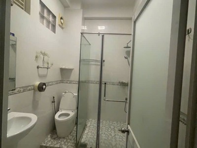 Bán nhà đẹp măt tiền q.4, gần tân vĩnh, 5,2m x 10m, 4 tầng, giá nhỉnh 8 tỷ. 2