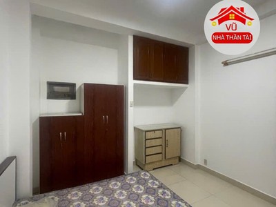 Bán nhà đẹp măt tiền q.4, gần tân vĩnh, 5,2m x 10m, 4 tầng, giá nhỉnh 8 tỷ. 4