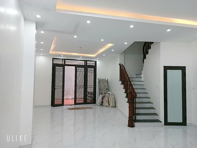 Chính chủ bán nhà quang tiến đại mỗ nam từ liêm 75m2 5 tầng 7 phòng cho khép kín gần phố cạnh bãi 2