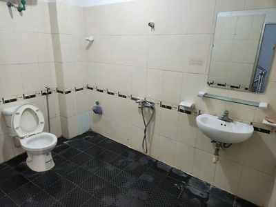 Bán nhà số 18 ngõ 197 đường Hoàng Mai chính chủ 4