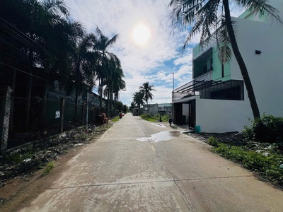 Bán lô đất vĩnh trung phường tây nha trang  khánh hoà diện tích : 101,5m2  5,5m x 18,5m  giá chỉ : 0